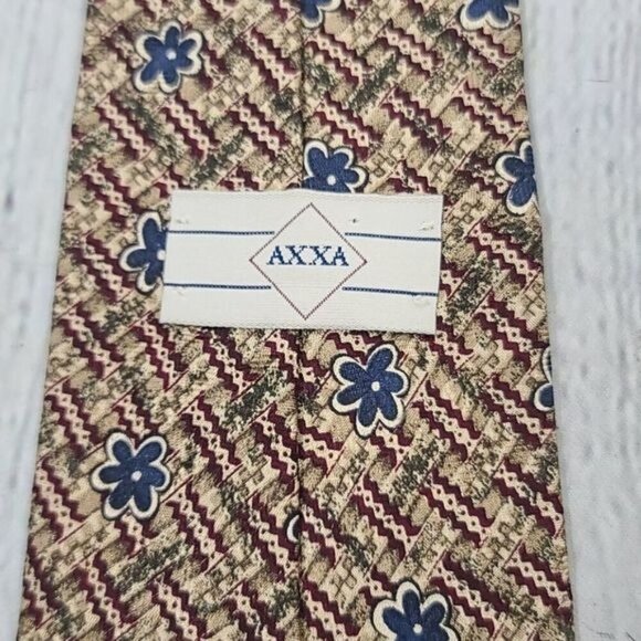 Vintage Italian Silk Blue Flower Basket Weave Tie - Picture 2 of 10